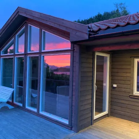 H21 - Furre Holiday home